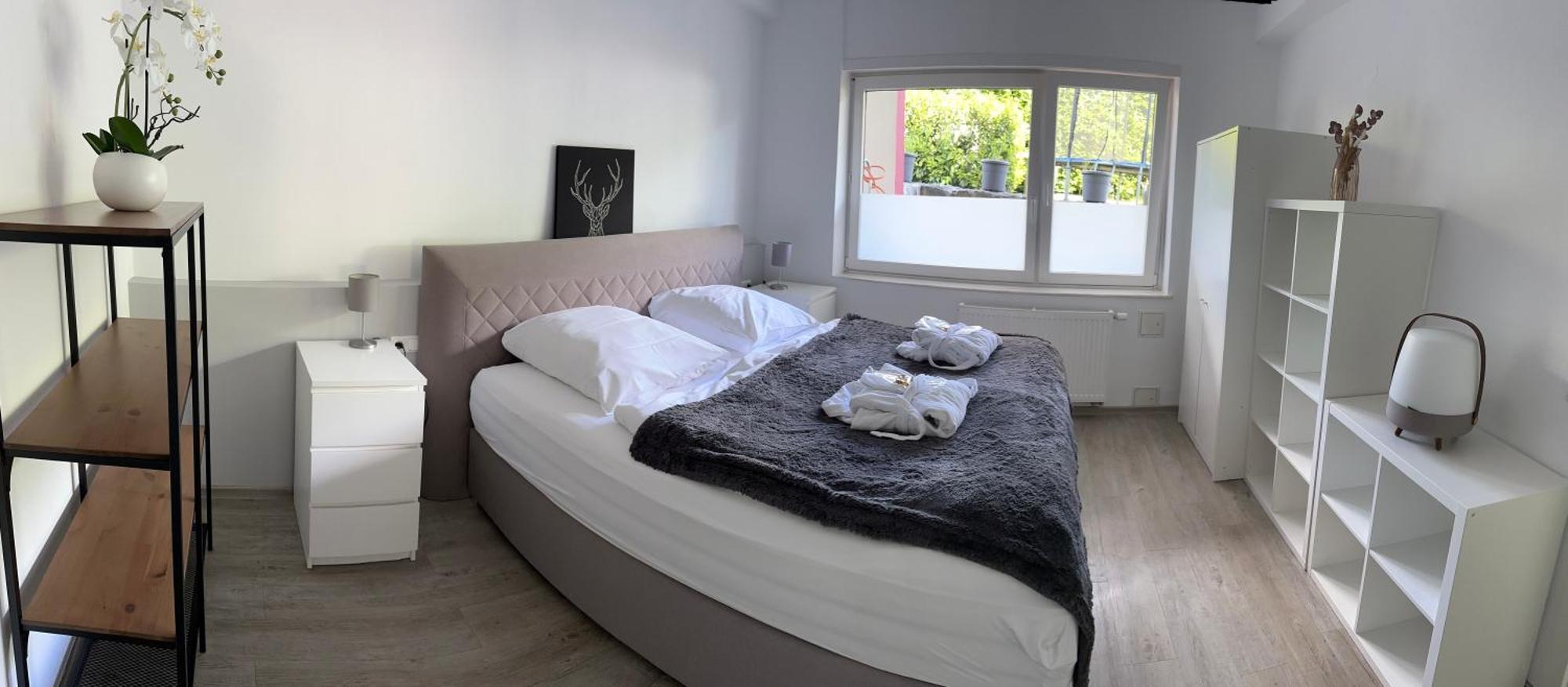 Ferienwohnung Schlossblick - 4 Sterne Sauna Pool Whirlpool Exklusiv Braunfels Εξωτερικό φωτογραφία