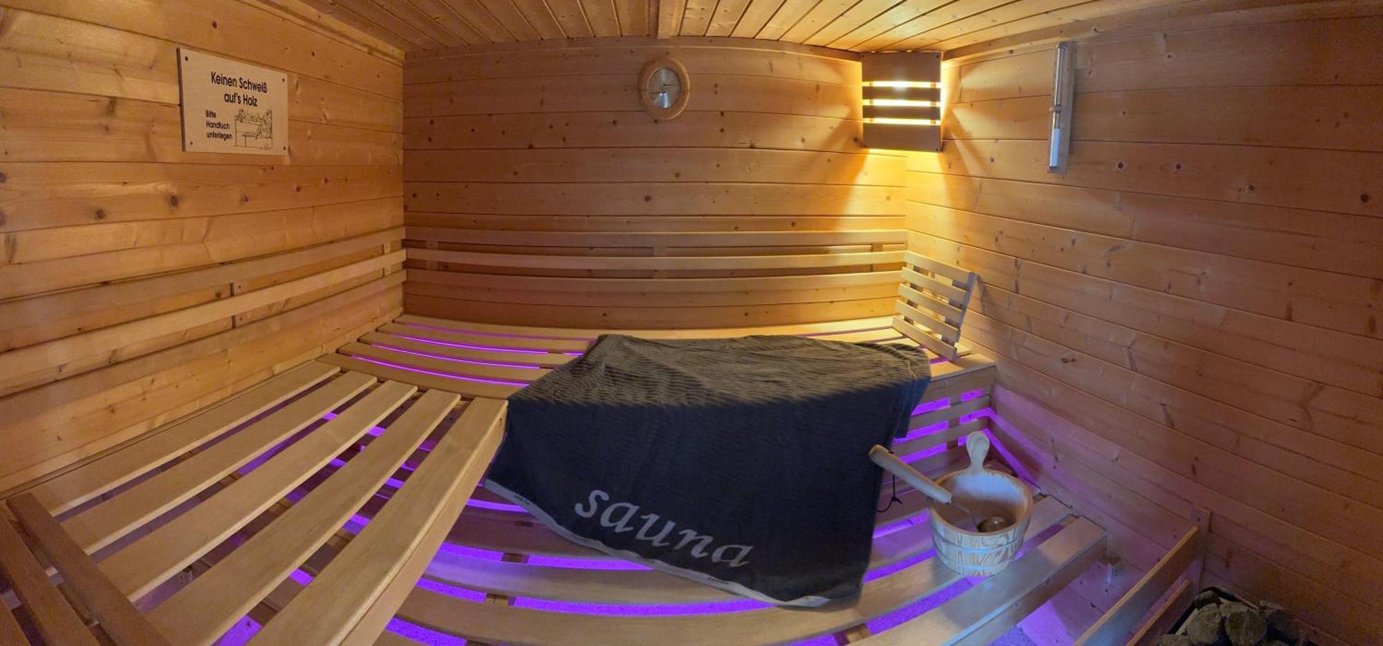 Ferienwohnung Schlossblick - 4 Sterne Sauna Pool Whirlpool Exklusiv Braunfels Εξωτερικό φωτογραφία