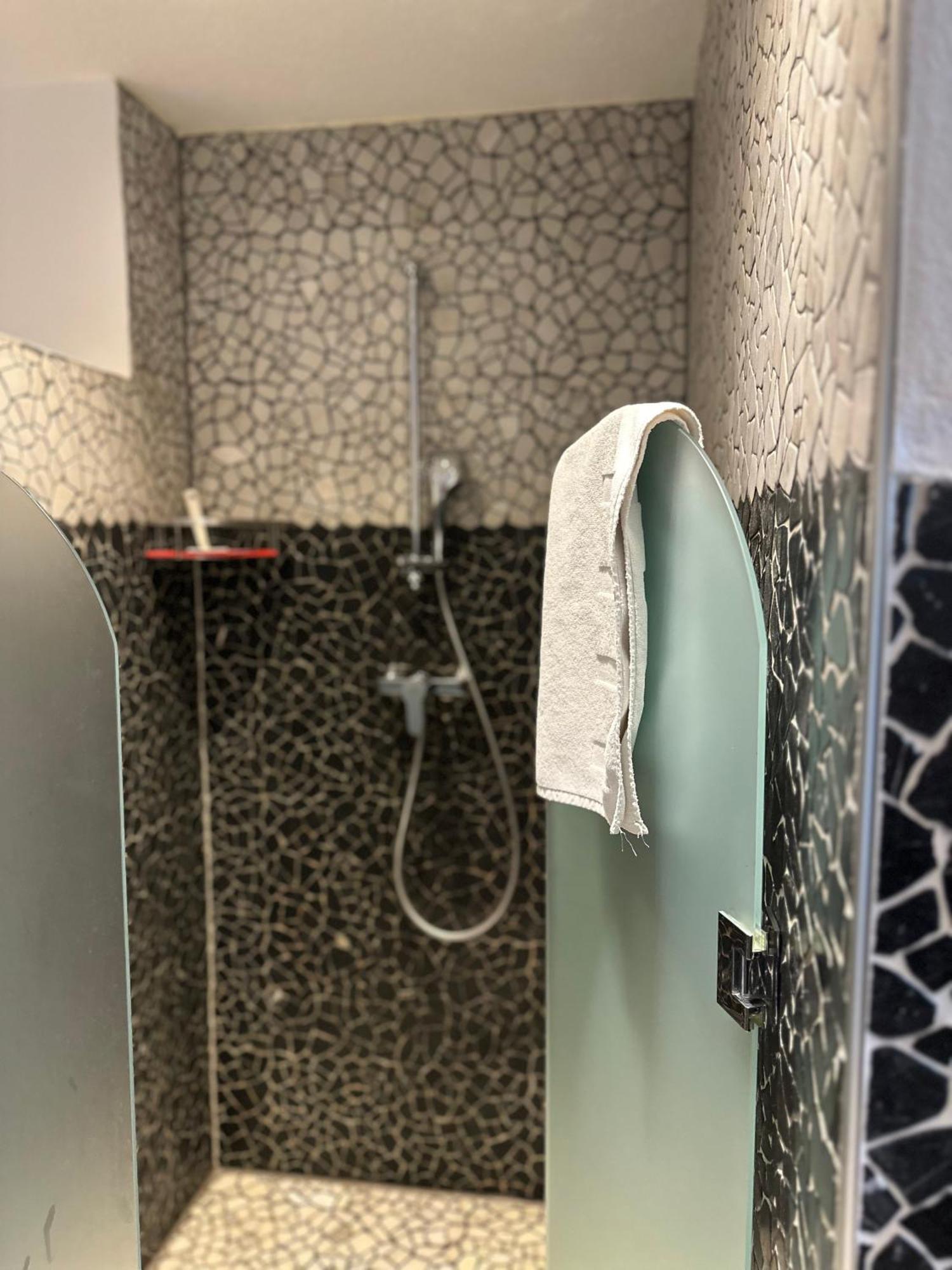 Ferienwohnung Schlossblick - 4 Sterne Sauna Pool Whirlpool Exklusiv Braunfels Εξωτερικό φωτογραφία