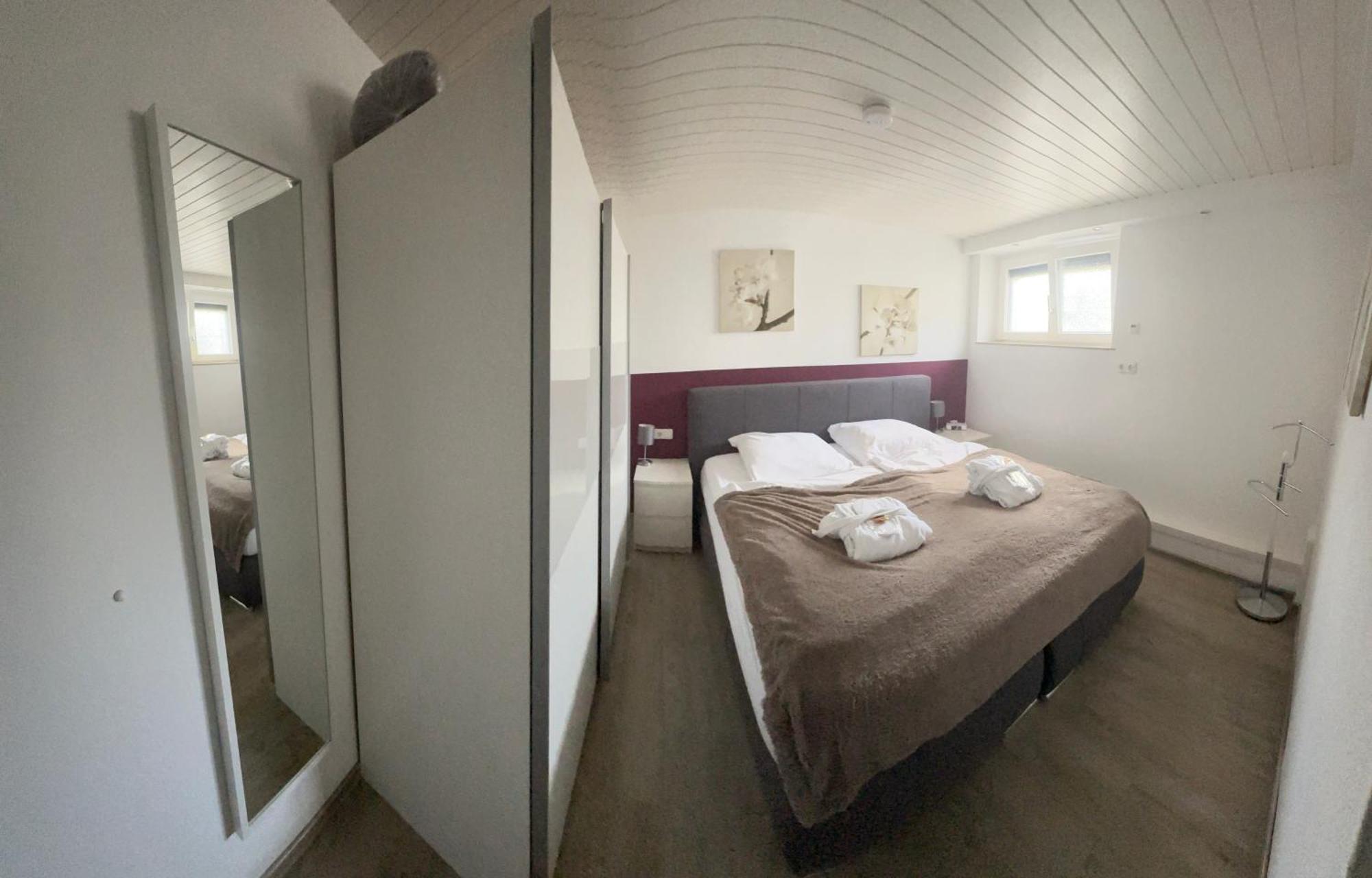 Ferienwohnung Schlossblick - 4 Sterne Sauna Pool Whirlpool Exklusiv Braunfels Εξωτερικό φωτογραφία