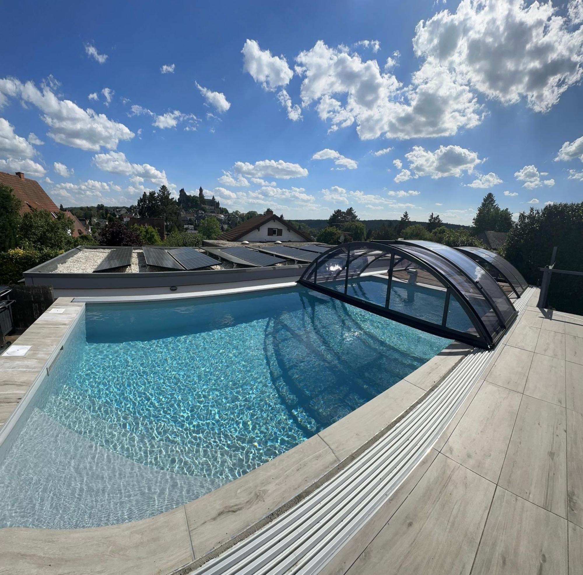 Ferienwohnung Schlossblick - 4 Sterne Sauna Pool Whirlpool Exklusiv Braunfels Εξωτερικό φωτογραφία
