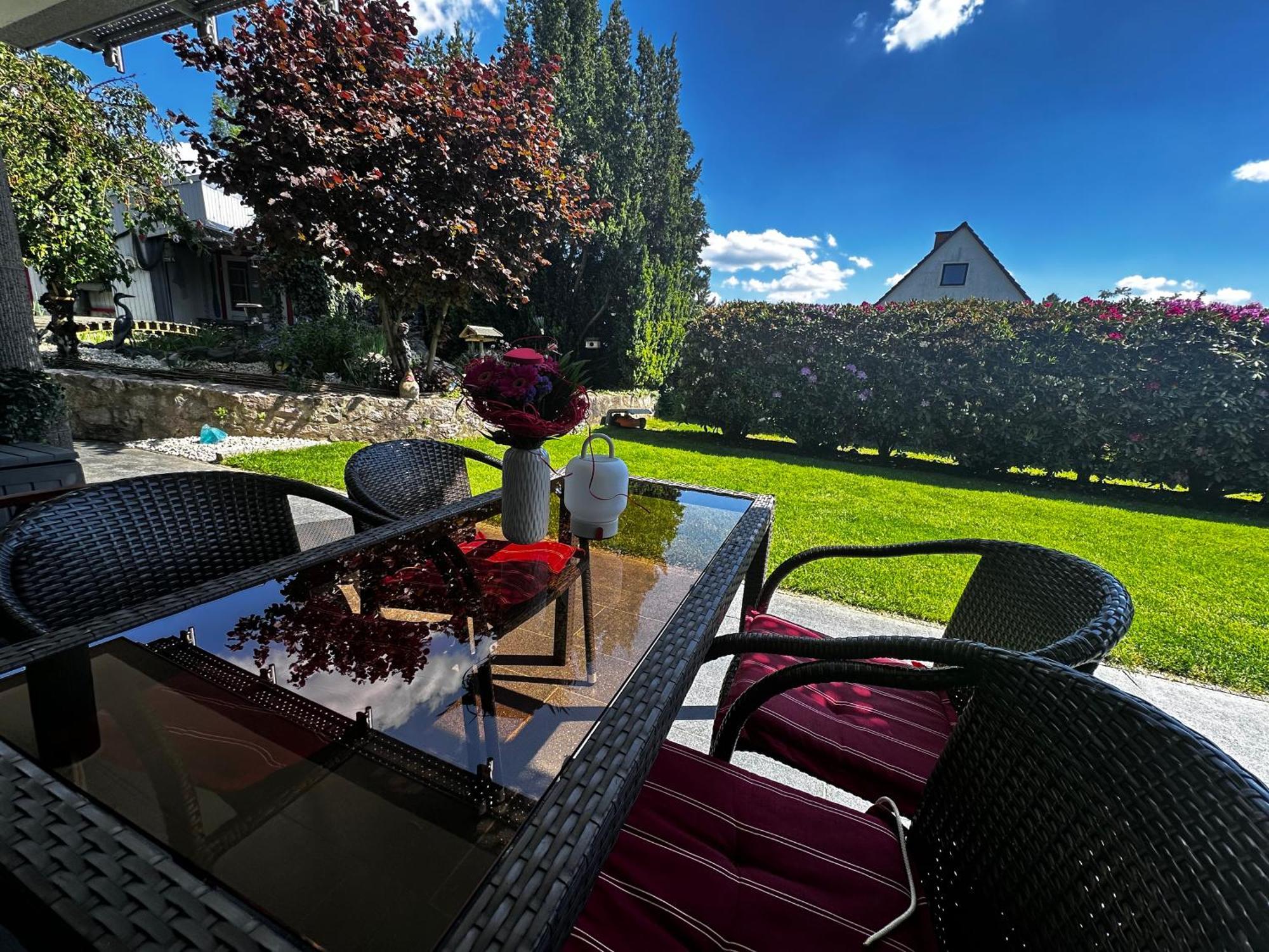 Ferienwohnung Schlossblick - 4 Sterne Sauna Pool Whirlpool Exklusiv Braunfels Εξωτερικό φωτογραφία