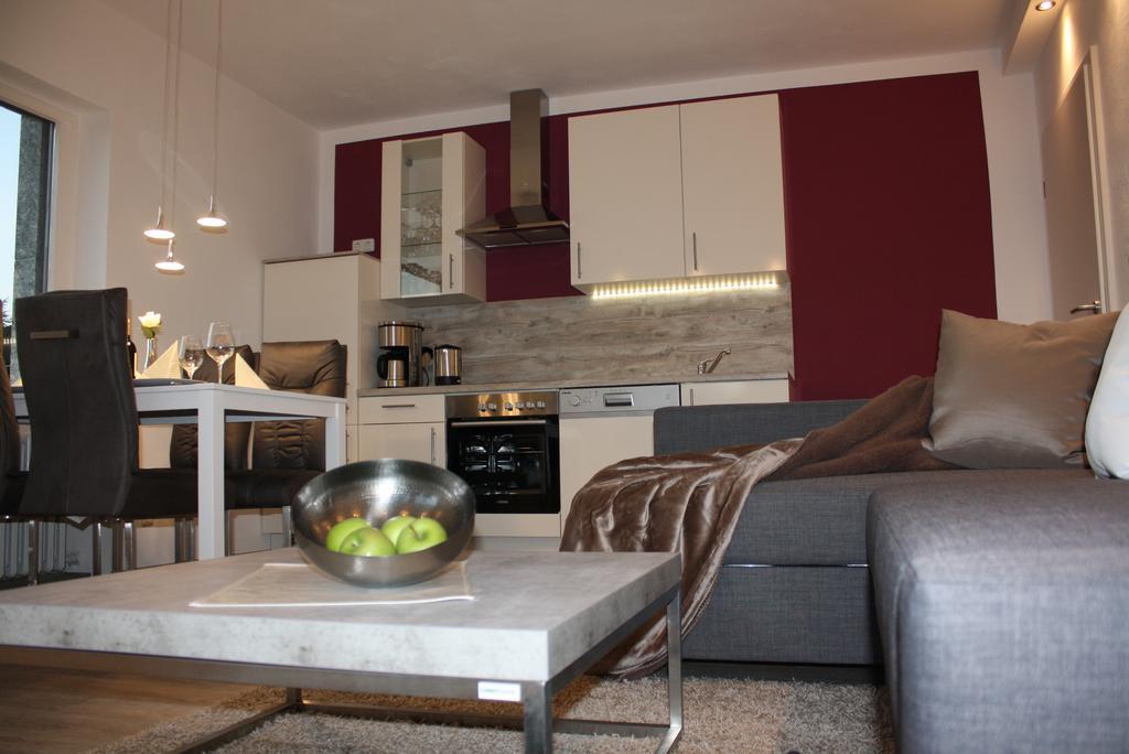 Ferienwohnung Schlossblick - 4 Sterne Sauna Pool Whirlpool Exklusiv Braunfels Εξωτερικό φωτογραφία